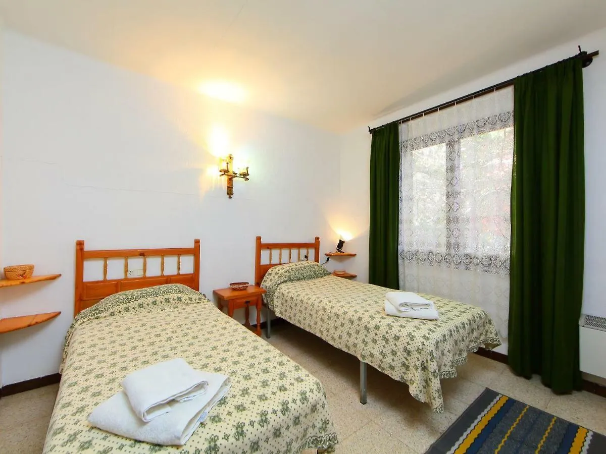 Holiday Home Dynaida Karadja Esclana 0*,