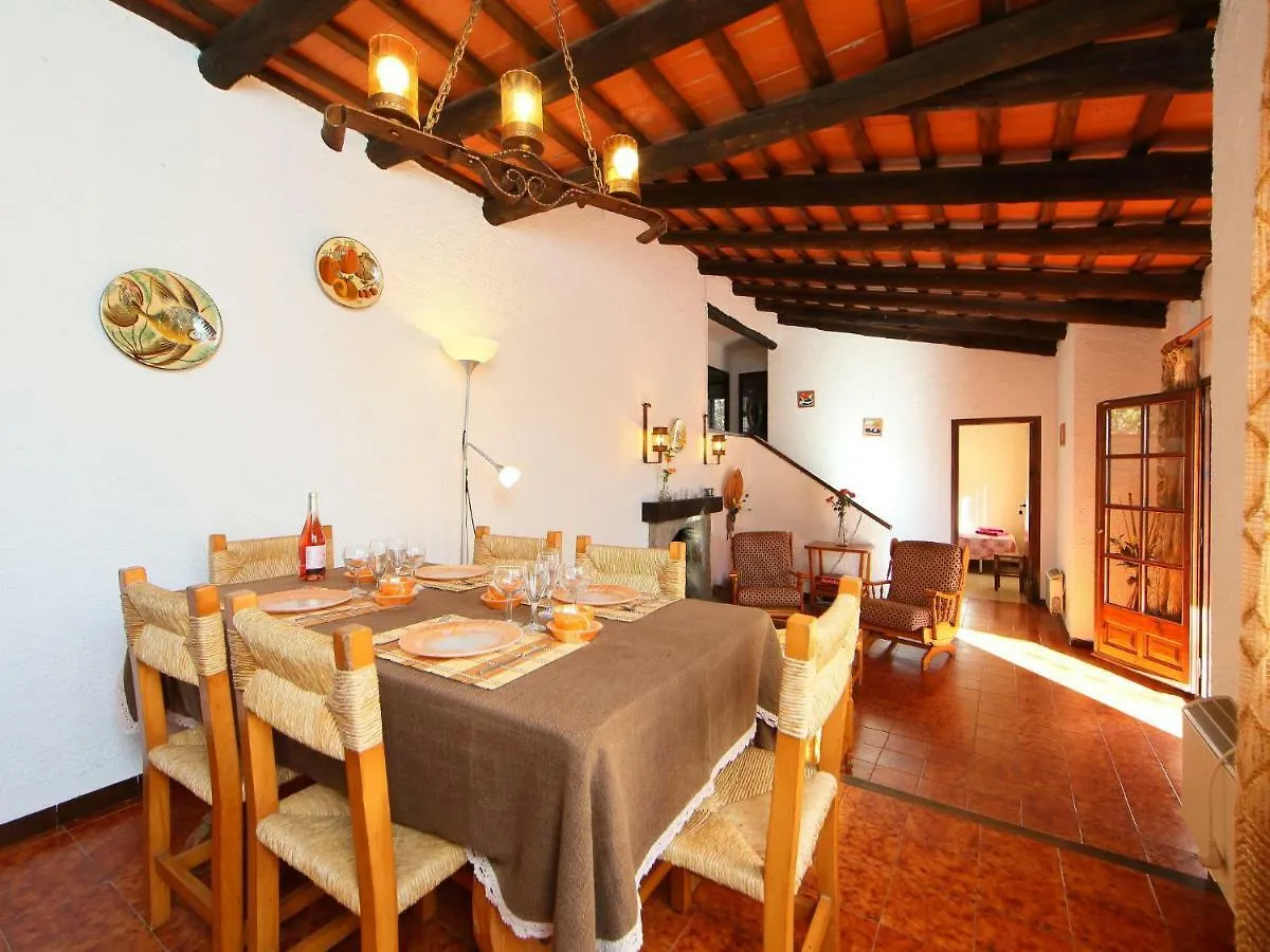 Holiday Home Dynaida Karadja Esclana