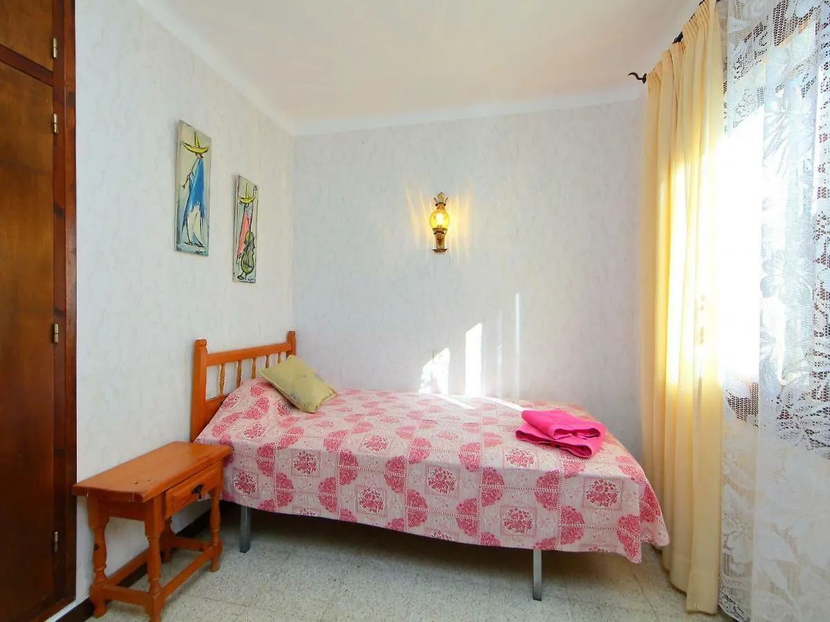 Holiday Home Dynaida Karadja Esclana